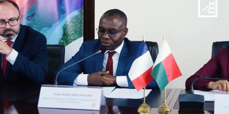 THANI MOHAMED SOIHILI, MINISTRE DELEGUE FRANCAIS EN CHARGE DES PARTENARIATS INTERNATIONAUX – “Notre action bilatérale sur la malnutrition s&rsquo;accompagne d&rsquo;un fort engagement multilatéral”