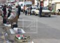 ANTANANARIVO- Une bande de chaussée de 1,8m de largeur octroyé aux marchands de rue d’Analakely par la CUA