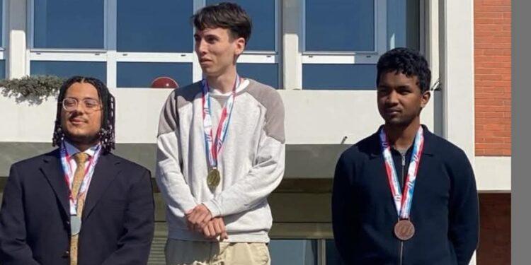 SPORT CÉRÉBRAL – Fy Antenaina Rakotomaharo médaillé de bronze au championnat de France inter-universitaire d’Échecs