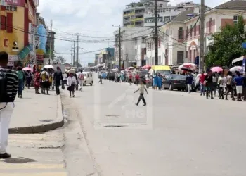 ASSAINISSEMENT – La Commune urbaine d&rsquo;Antananarivo annonce la suppression des parkings entre le bâtiment du 1er arrondissement et l&rsquo;Institut d&rsquo;hygiène sociale