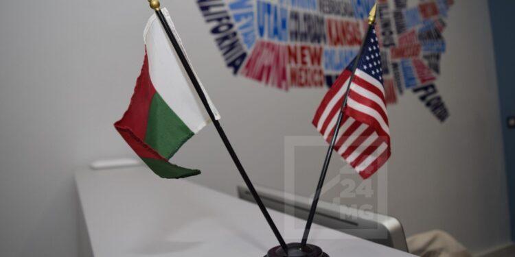 AMBASSADE DES ETATS-UNIS – “Les droits de douane peuvent être réduits ou éliminés si des mesures significatives sont prises”