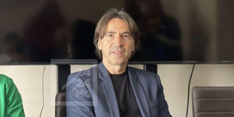 FOOTBALL – Corentin Martins préfère laisser les joueurs locaux se préparer pour le CHAN