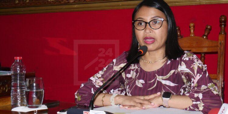 PARLEMENT – Rindra Rabarinirinarison évoque un débat sur le budget des députés après une rencontre avec l’Assemblée nationale