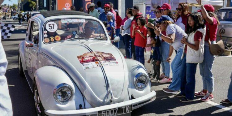 RALLYE VHR – Retour des voitures anciennes dans la Capitale après trois jours et plus de 500 km de route entre Antananarivo, Ampefy et Antsirabe