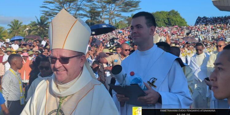 EGLISE CATHOLIQUE – Mgr Marek Ochlak intronisé évêque du diocèse de Fenoarivo Atsinanana