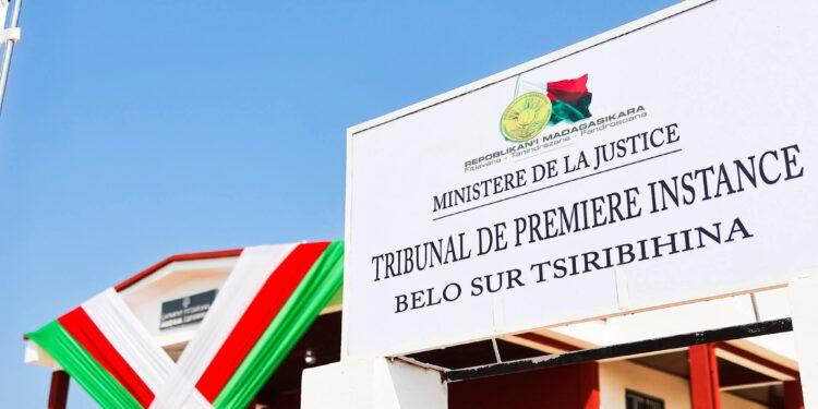 JUSTICE – Le président de la République inaugure un nouveau palais de justice et une maison centrale à Belo Tsiribihina