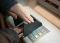 RETRAIT D’ARGENT – Les horaires d’ouverture des agences bancaires aménagées, l’utilisation des canaux à distance recommandées