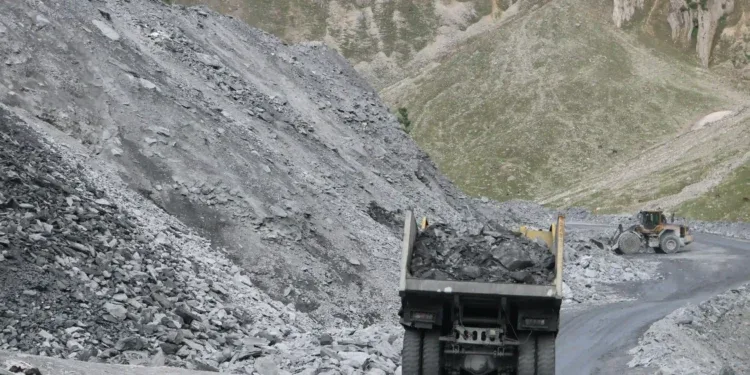 SECTEUR EXTRACTIF – Plaidoyer pour une alliance stratégique vers l’émergence de minerais critiques « Made in SADC »