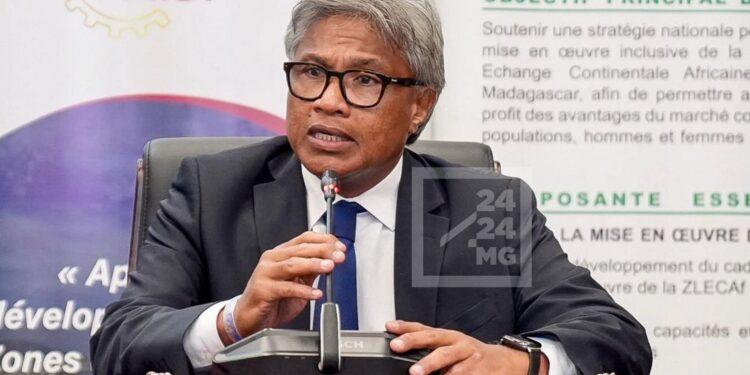POLITIQUE ECONOMIQUE – Les industriels locaux se disent lésés par les importateurs et appellent à un “changement de paradigme”