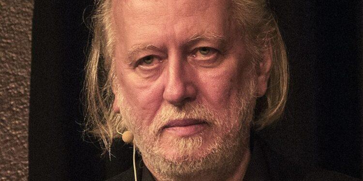 CULTURE – Le Prix Nobel de littérature 2025, László Krasznahorka crie les mots face à l’autoritarisme