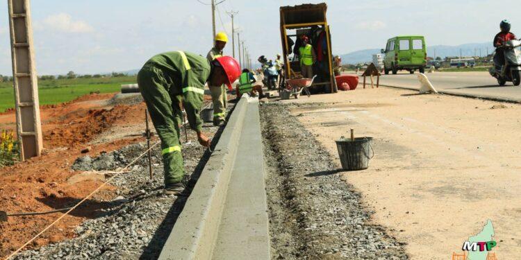 CIRCULATION – Les travaux de réhabilitation des routes nationales se poursuivent, rassure le ministre des Travaux publics