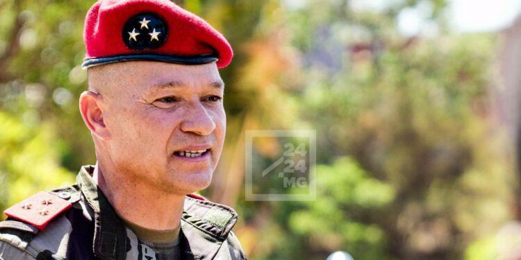 FORCES ARMÉES – Le général Demosthene Pikulas appelle au patriotisme et au sens de responsabilité des officiers