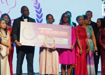 L’entrepreneuriat féminin à l’honneur lors de la soirée de remise des prix du Trophée Ampela par Baobab Banque