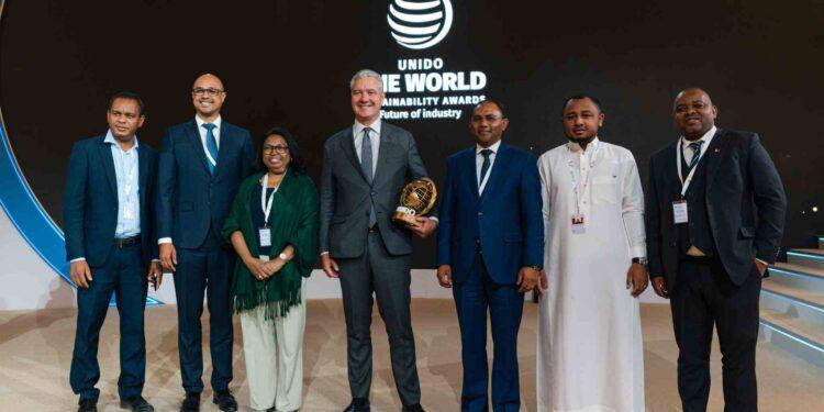 WeLight reçoit le prix inaugural des ONE World Sustainability Awards décerné par l’ONUDI