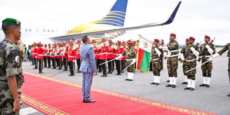 COOPERATION – Le Colonel Michaël Randrianirina évoque la possibilité d’implantation d’une usine chinoise de fabrication d’armes à Madagascar