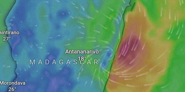 CATASTROPHES – Toutes les alertes cycloniques levées, Fytia s’affaiblit