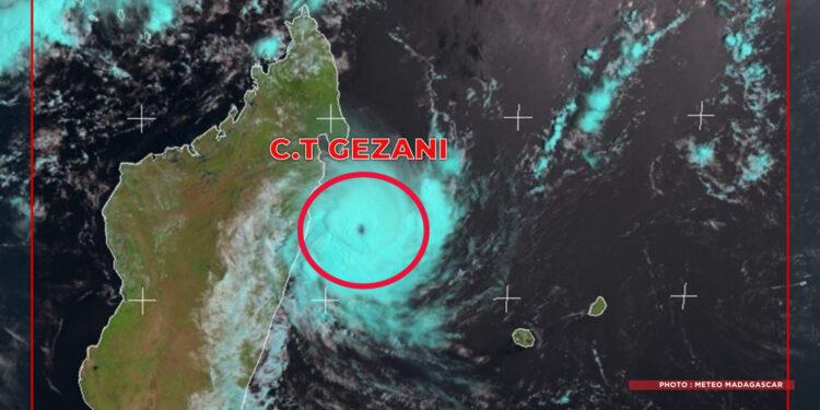 CATASTROPHE NATURELLE – Les régions Analanjirofo et Atsinanana placées en alerte rouge alors que Gezani est prévu atterrir à 18h ce mardi