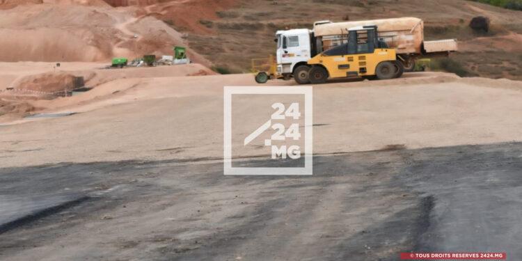 INFRASTRUCTURE – Le chantier de “l’autoroute” poursuivi pour maintenir les emplois, selon le Colonel Michaël Randrianirina