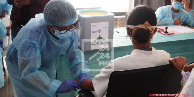 SANTÉ PUBLIQUE – 130 000 agents de santé et personnes les plus exposées à vacciner gratuitement contre le Mpox