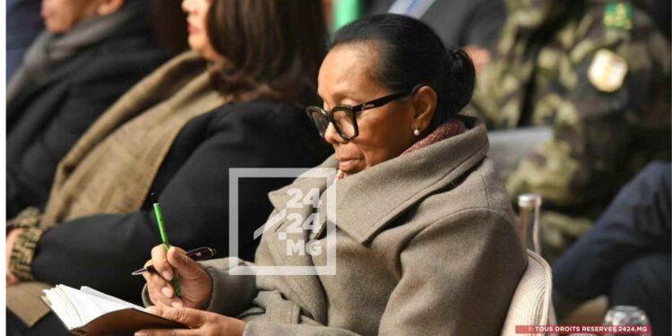 DIPLOMATIE – Christine Razanamahasoa désignée représentante personnelle du président de la refondation auprès de la Francophonie