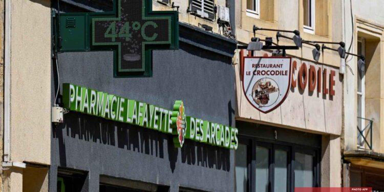 CLIMAT – Le centre de l’Europe écrasé de chaleur, 1 300 morts imputables à la canicule depuis le 21 juin, selon l’OMS