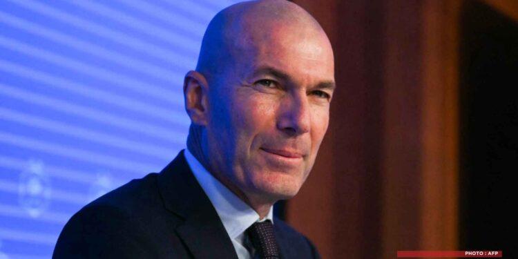 FOOTBALL – Zinédine Zidane officiellement nommé sélectionneur de l’équipe de France pour succéder à Didier Deschamps