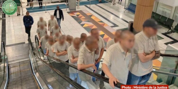 CRIMINALITÉ TRANSNATIONALE – Une vingtaine d’Africains parmi plus de 200 étrangers condamnés pour scamming, des condamnés chinois transférés en Chine