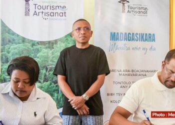 ENSEIGNEMENT – Une convention pour mieux impliquer les professionnels  à la conception et à la mise en œuvre des formations supérieures en tourisme et hôtellerie