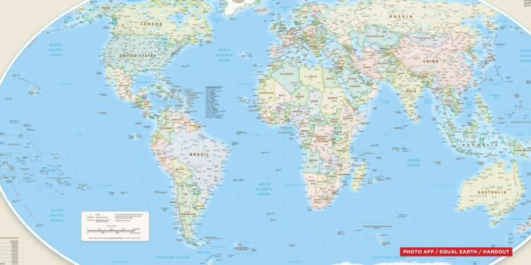 GÉOGRAPHIE – Une résolution portée par le Togo et l’Union africaine devant l’ONU veut corriger la représentation de l’Afrique sur les cartes du monde