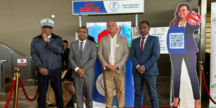 Le BIANCO et Ravinala Airports engagés ensemble pour la lutte contre la corruption à l’Aéroport international d’Antananarivo