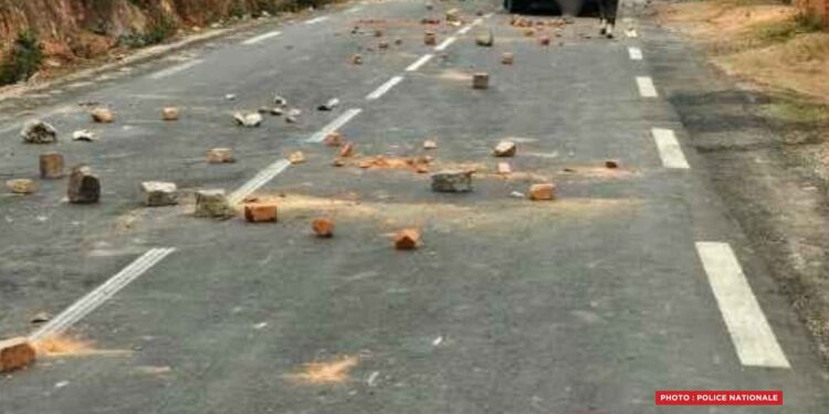 MANIFESTATIONS – Un mort confirmé après les manifestations des transporteurs contestant leur transfert à Amoronakona