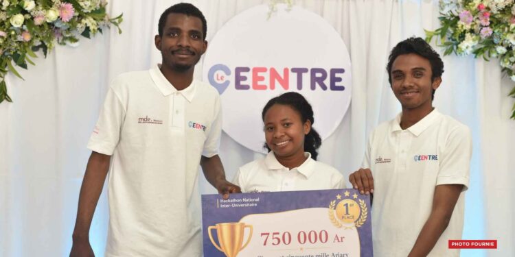 INNOVATION – Les étudiants de l’ENI Fianarantsoa décrochent les deux premières places du hackathon national Itovia