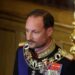 MONARCHIE – Le roi Haakon VIII de Norvège prête serment devant le Parlement quatre jours après le décès du roi Harald V