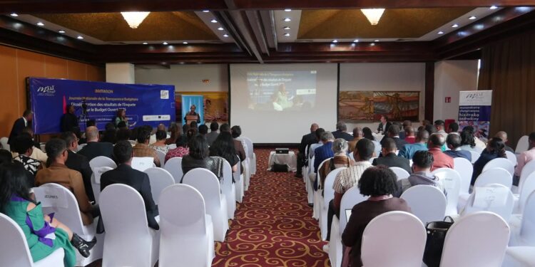 INDICE DE BUDGET OUVERT – Madagascar avance en matière de transparence budgétaire mais recule concernant la participation des citoyens aux processus, selon l’IBO 2025